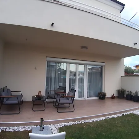 Dunja * Bužinija