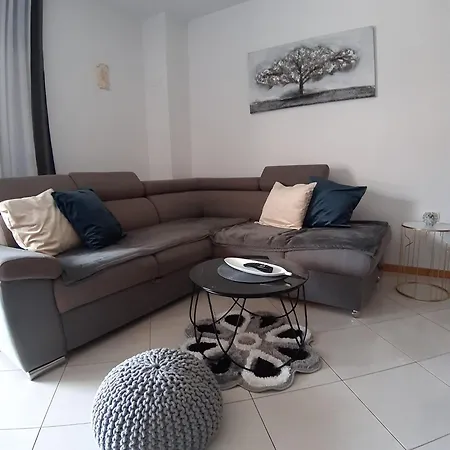 Apartamento Dunja *