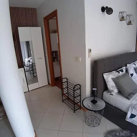 Dunja Apartamento Bužinija