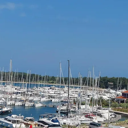 Dunja Apartamento Bužinija